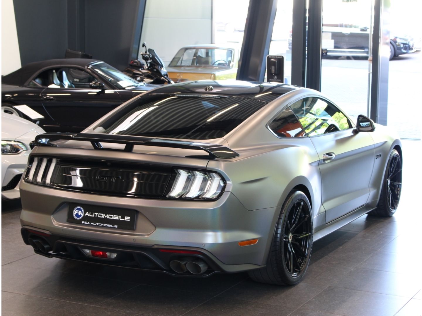 Fahrzeugabbildung Ford Mustang GT 5.0 Ti-VCT V8 50 Year Limited Edition
