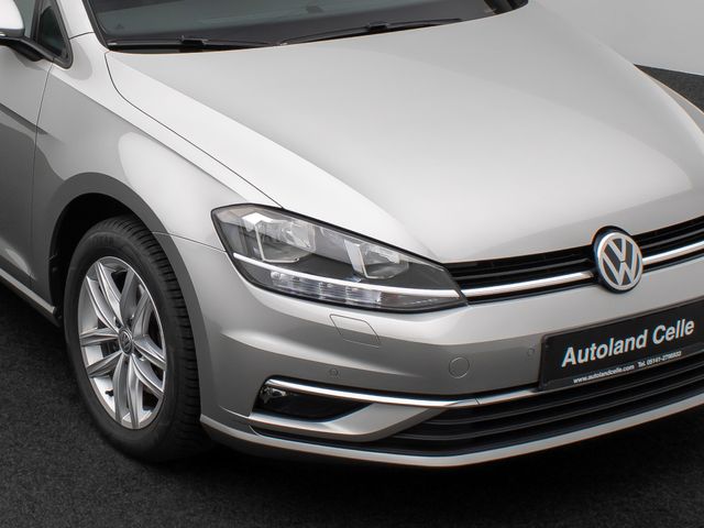 Foto Nummer 17: VW Golf