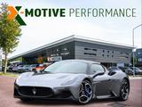 Maserati MC20 3.0 V6 630 PS | Lift | Erweiterte Alcantara - graue Maserati MC20