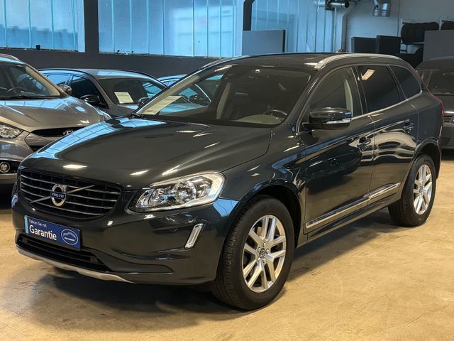 Volvo XC60 Summum 2WD NAVI LEDER 1HD CAM PANO