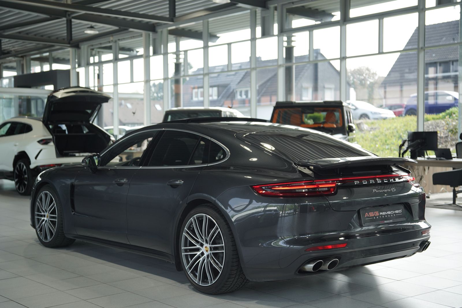 Porsche Panamera