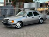 Mercedes-Benz 500E - Mercedes-Benz 500 in Frankfurt (Main)