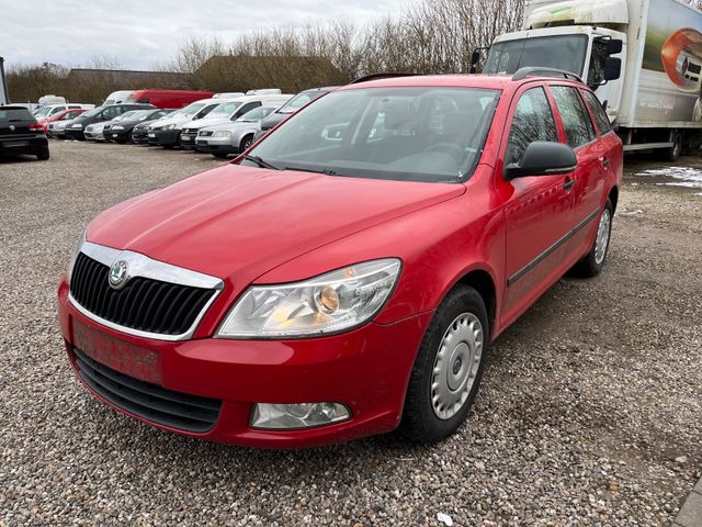 Skoda Octavia 1.2 TSI Combi Classic AHK Klima Radio/CD