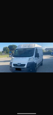 Peugeot Boxer 330 2.2 BlueHDi 120 S&S PC-TN Furg