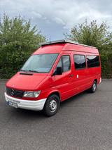 Mercedes-Benz Sprinter 212D