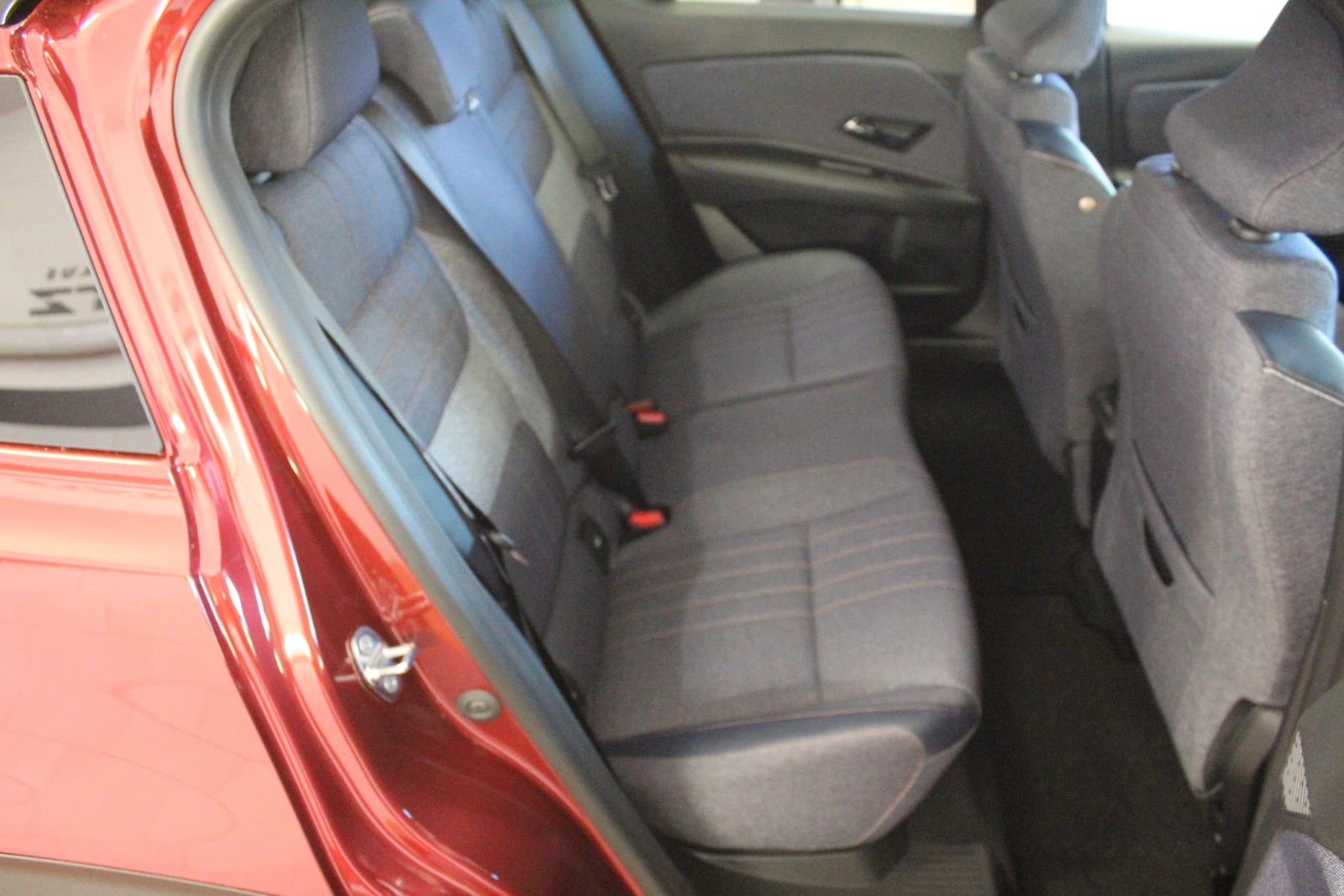 Fahrzeugabbildung Renault R 4 150 Comfort Range Techno*Winterpaket*