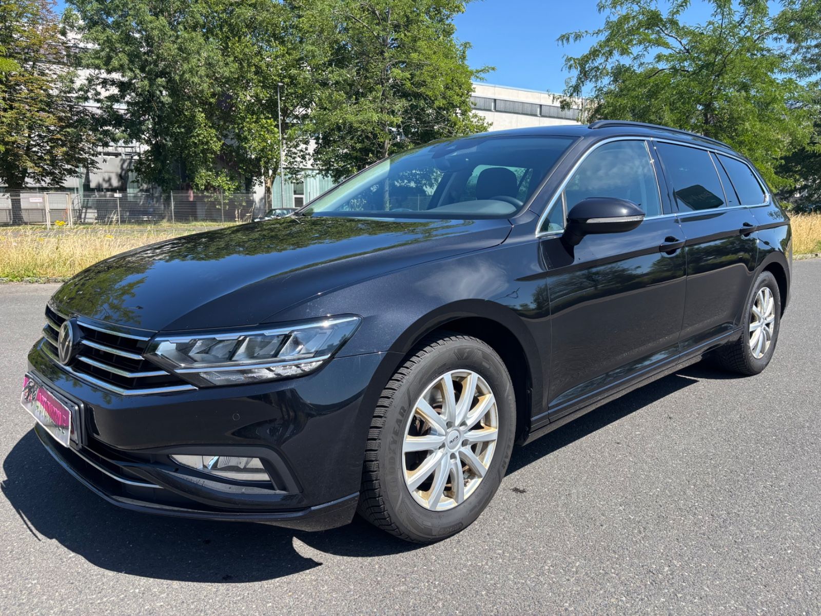 VW Passat Business 4Motion*LED*LEDER*ACC*17 ZOLL