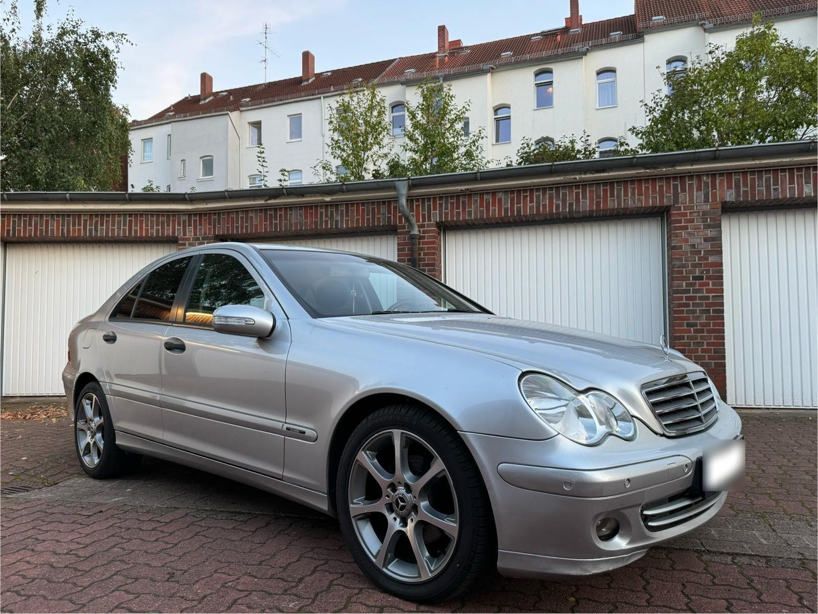 Mercedes-Benz C 180