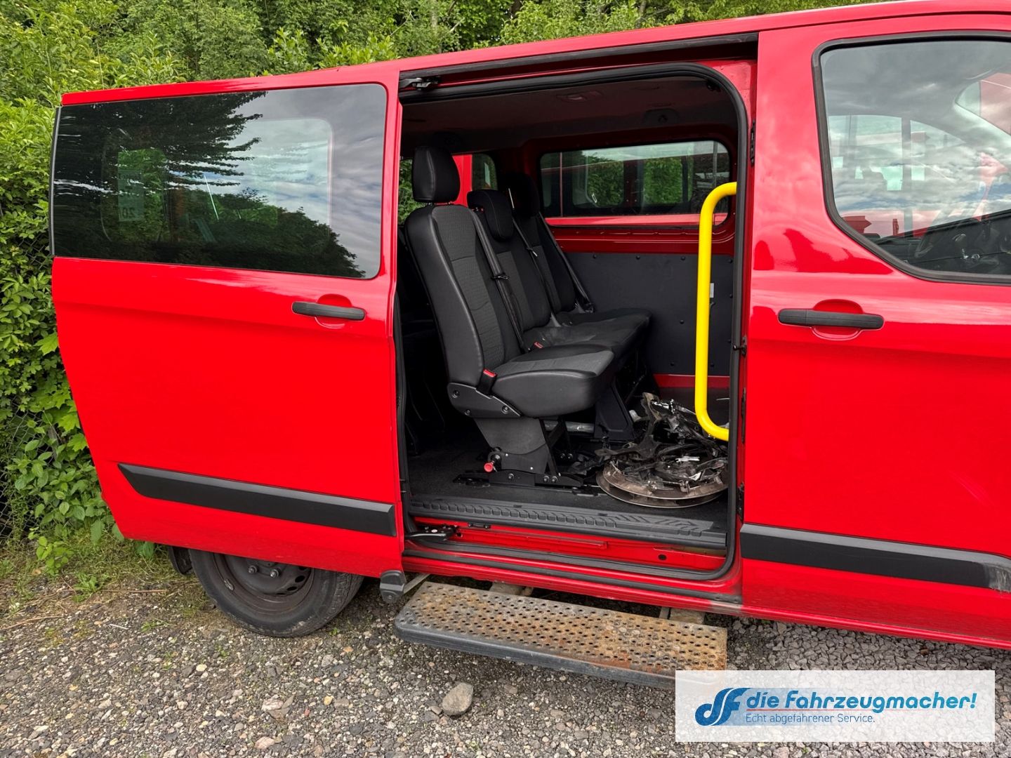 Fahrzeugabbildung Ford Transit Custom Trend 2.0 TDCi  *UNFALLWAGEN *724