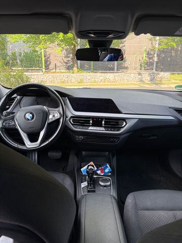 BMW BMW 118d bj2019  full servis history