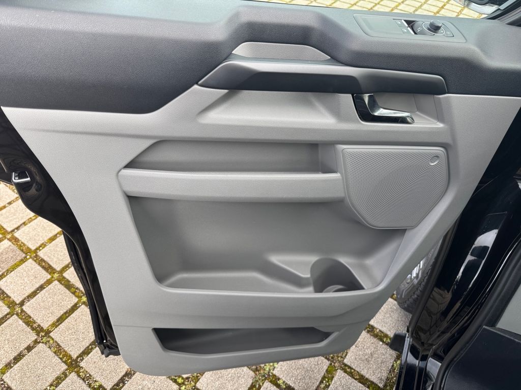 Ford Tourneo Custom 320 L1H1 VA Autm. Titanium *9. Si foto 8