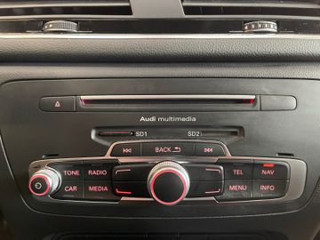 Audi Q3 sport quattro *2. Hand*Klima*Navi*LED*AHK*SHZ