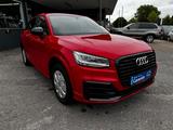 Audi Q2 30 TFSI S tronic design - mit Benzin-Antrieb: Allradantrieb, Geländewagen