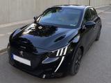Peugeot e-208 GT mit Panoramadach  - Peugeot mit Elektro-Antrieb: Kleinwagen