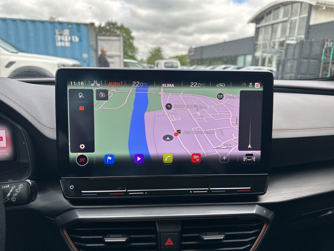 Fahrzeugabbildung CUPRA Formentor VZ 2.0 TSI 245 PS 7-Gang-DSG - mit KI generiert/bearbeitet