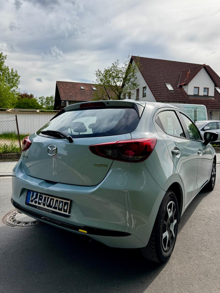 Mazda 2 e-SKYACTIV-G 90 M Center-Line NAV 1. Hand