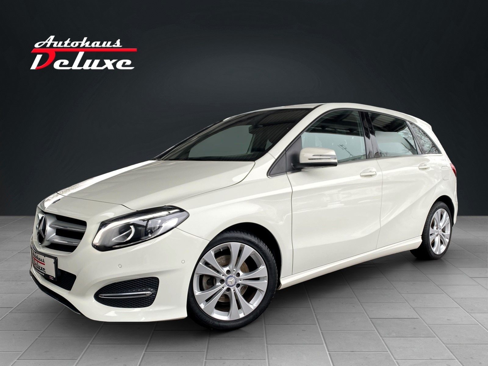 MERCEDES-BENZ B 180 CGI 7G-TRONIC URBAN NAVI-KAMERA-LEDER-LED