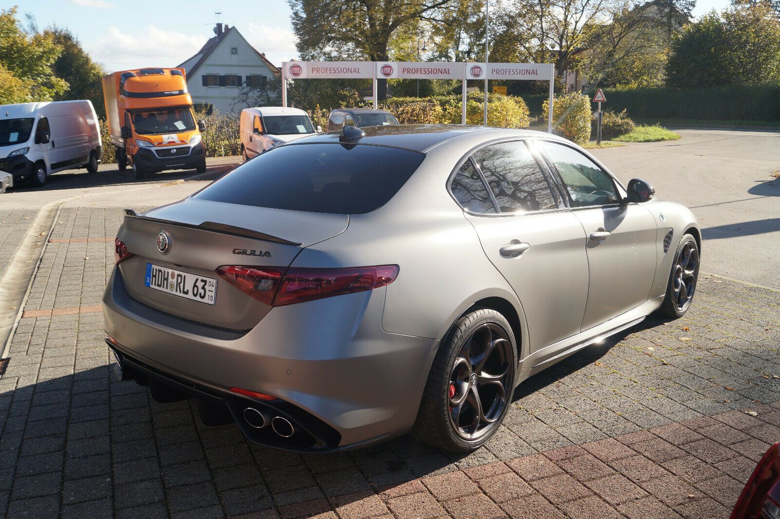 Fahrzeugabbildung Alfa Romeo Giulia 2.9 V6 Bi-Turbo 375 kW AT8 NRing Edition