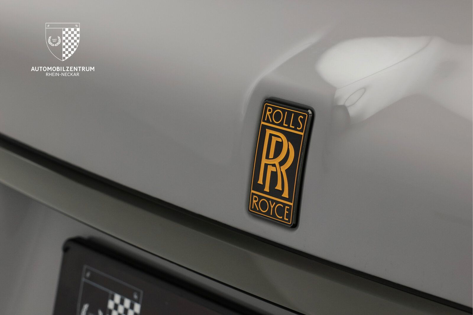 Rolls-Royce Cullinan Black Badge ImmersiveSeat/RearTheatre foto 15