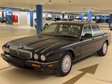 Jaguar XJ8 4.0 V8 Motorschaden - Jaguar XJ8: 4.0