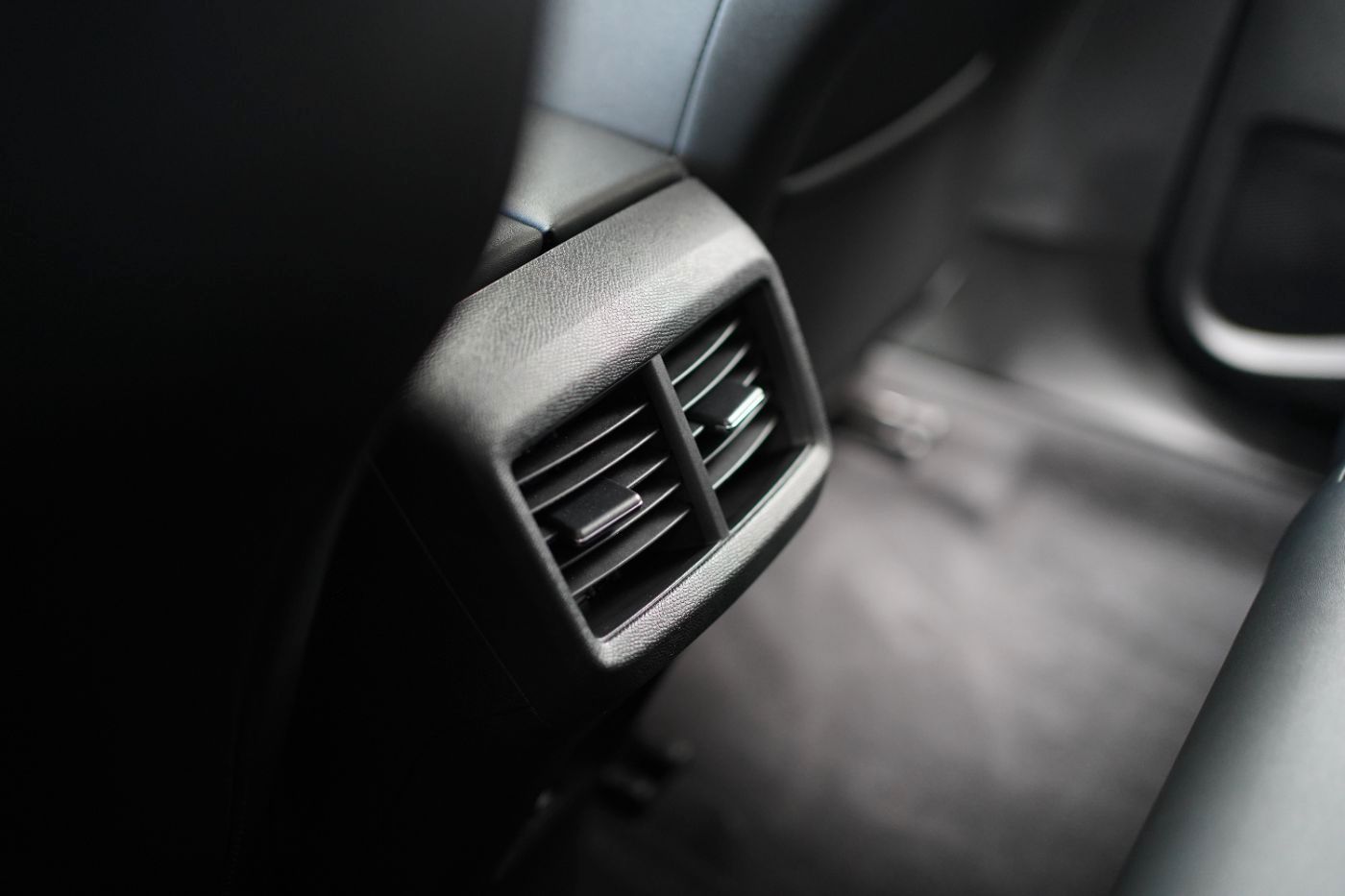 Fahrzeugabbildung Citroën C5 Aircross BlueHDi 130 EAT8 Max Automatik Navi