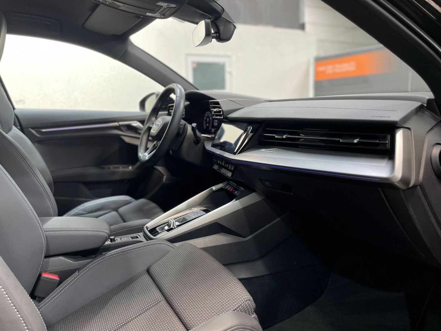 Fahrzeugabbildung Audi A3 35 TFSI S line#Matrix#B&O#ACC#Ambiente#Digi