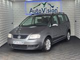 Volkswagen Touran 1.6*Klima*Standheizung*Tüv  Neu*AHK* - Volkswagen Touran aus 2005