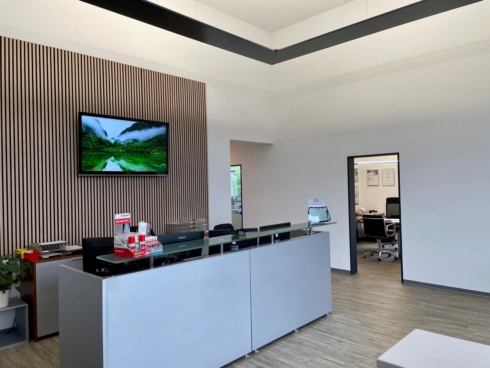 showroom-image-main