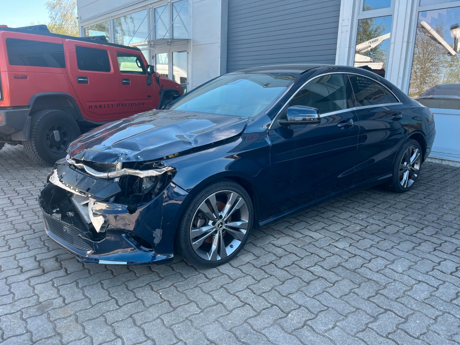 Mercedes-Benz CLA 180 BlueEFFICIENCY Edition, Automat