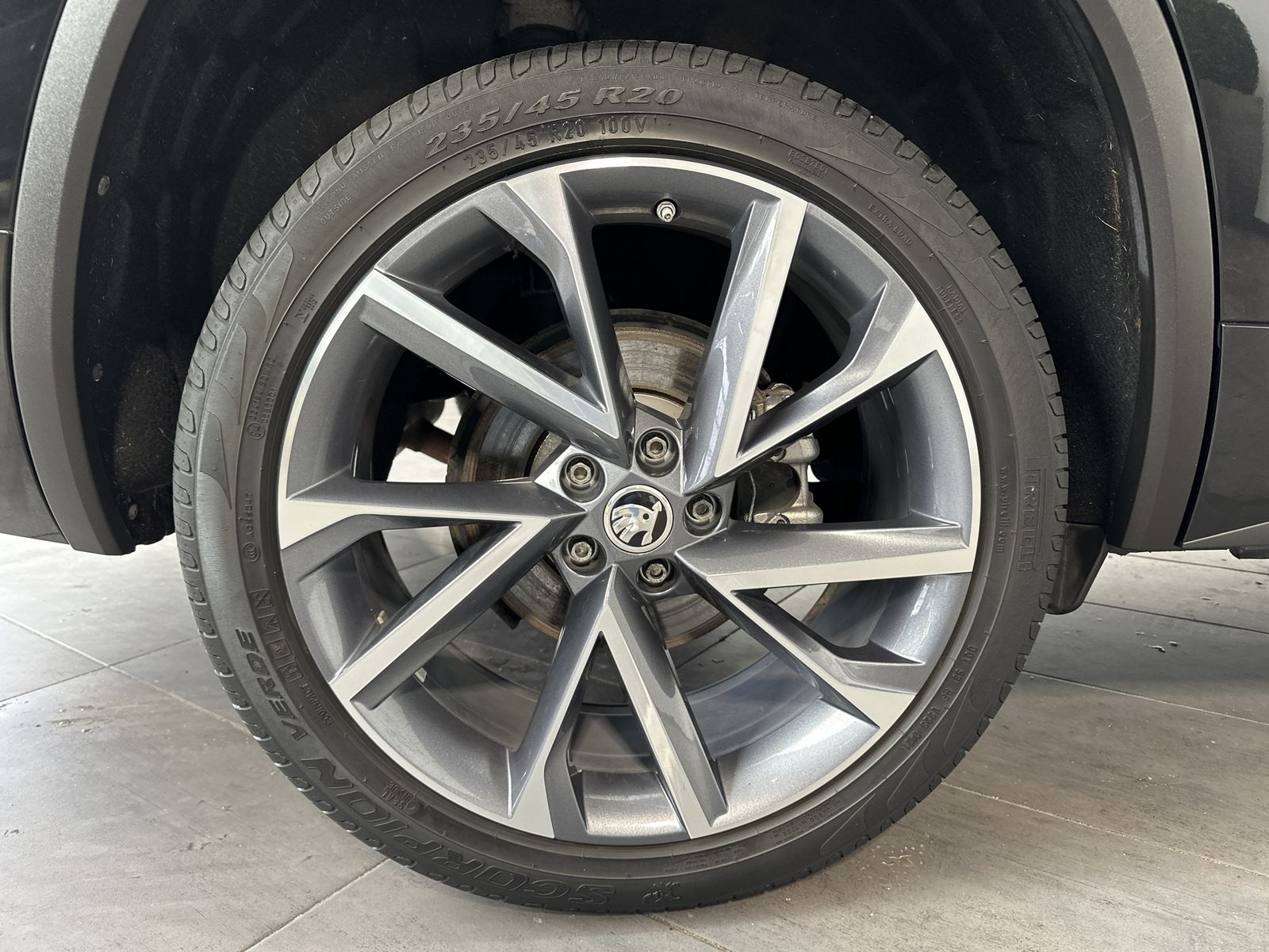 Fahrzeugabbildung SKODA Kodiaq 1.5 TSI DSG Sportline NAV+LED+AHK+PANO+VC