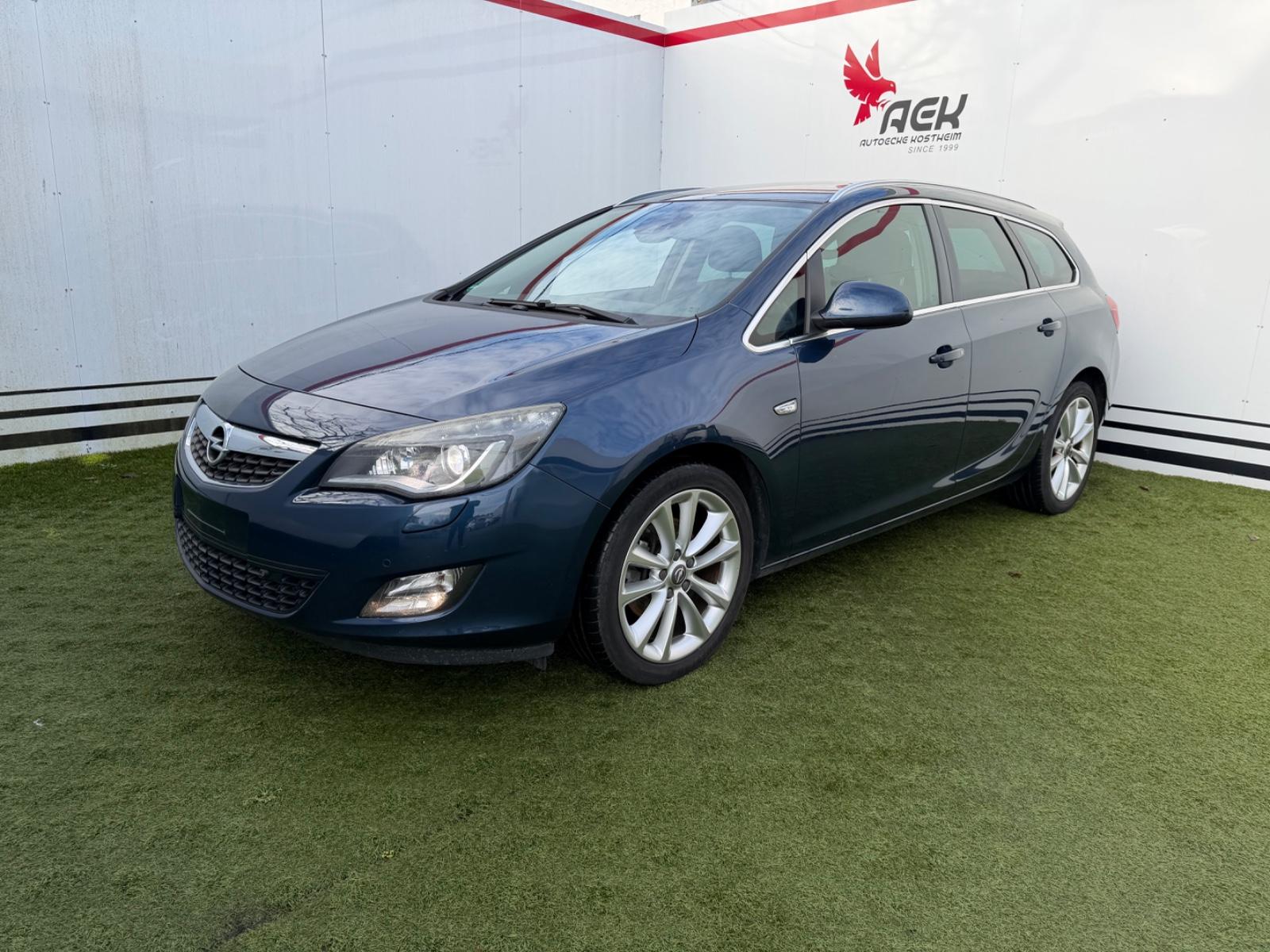 Opel Astra J ST 1.6 Turbo Innovation Top Ausgestattet
