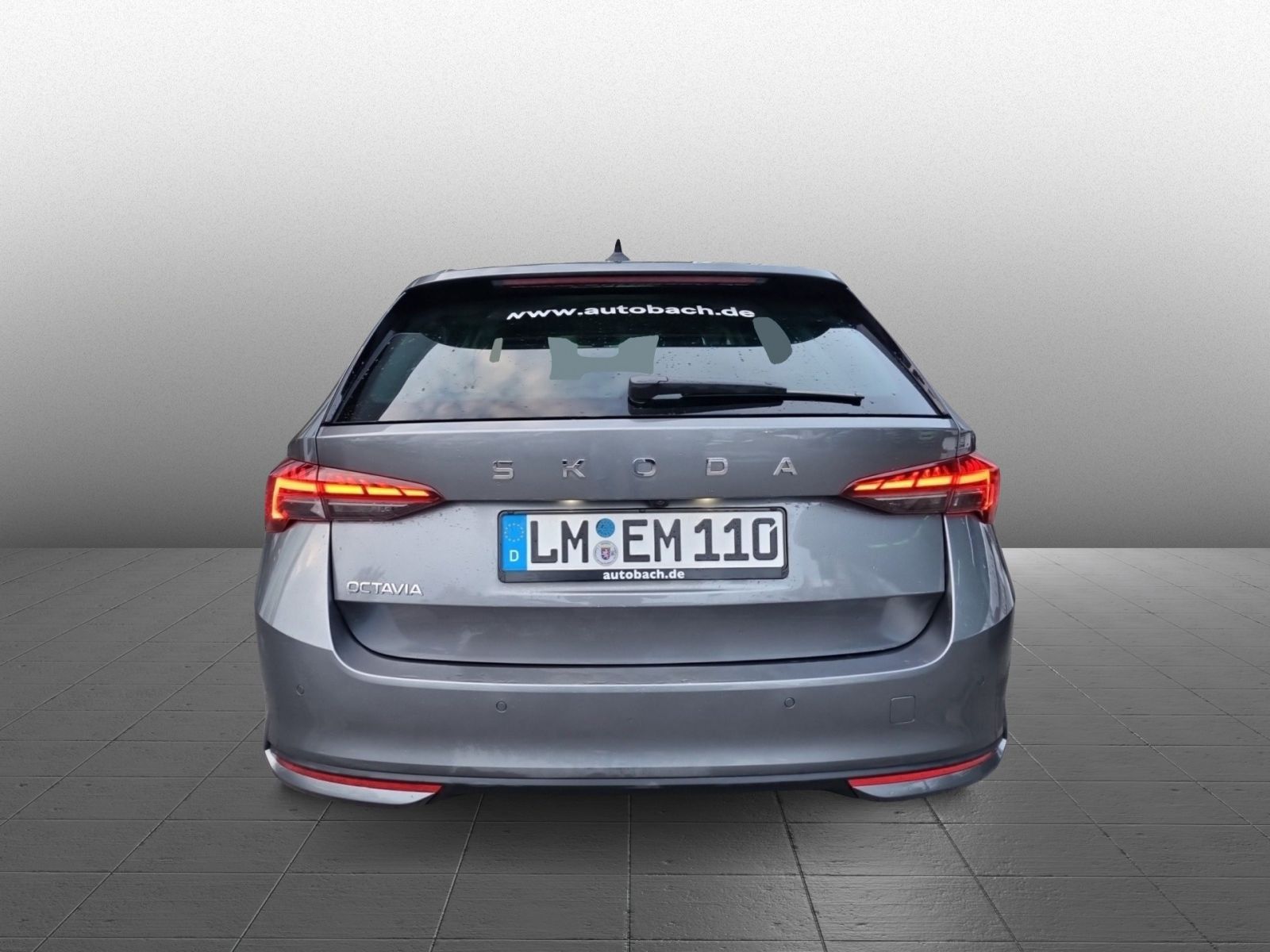 Skoda Octavia Combi Tour 2.0 TDI DSG Navi AHK LED KESS imagem 3