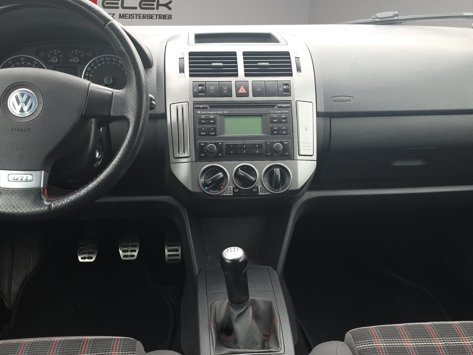 Fahrzeugabbildung Volkswagen Polo IV GTI TÜV SERVICE NEU