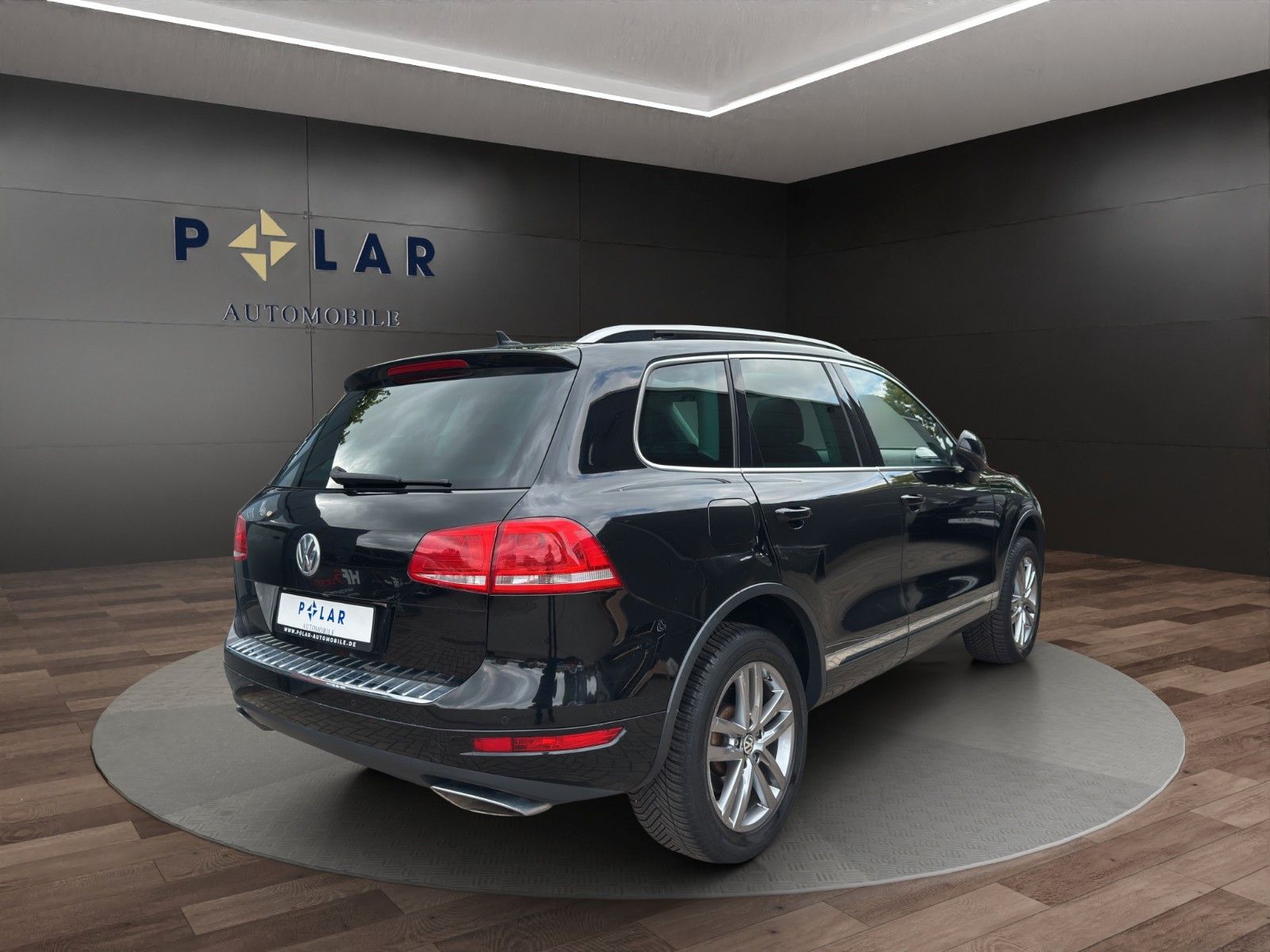 Fahrzeugabbildung Volkswagen Touareg 3.0 V6 TDI *Pano*Kamera*4-Zonen*ST-Heiz*