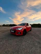 Hyundai i20 GB 1.2 |75 PS|17 Zoll|LED|CarPlay|BJ 2018 - Hyundai Accent in Dortmund