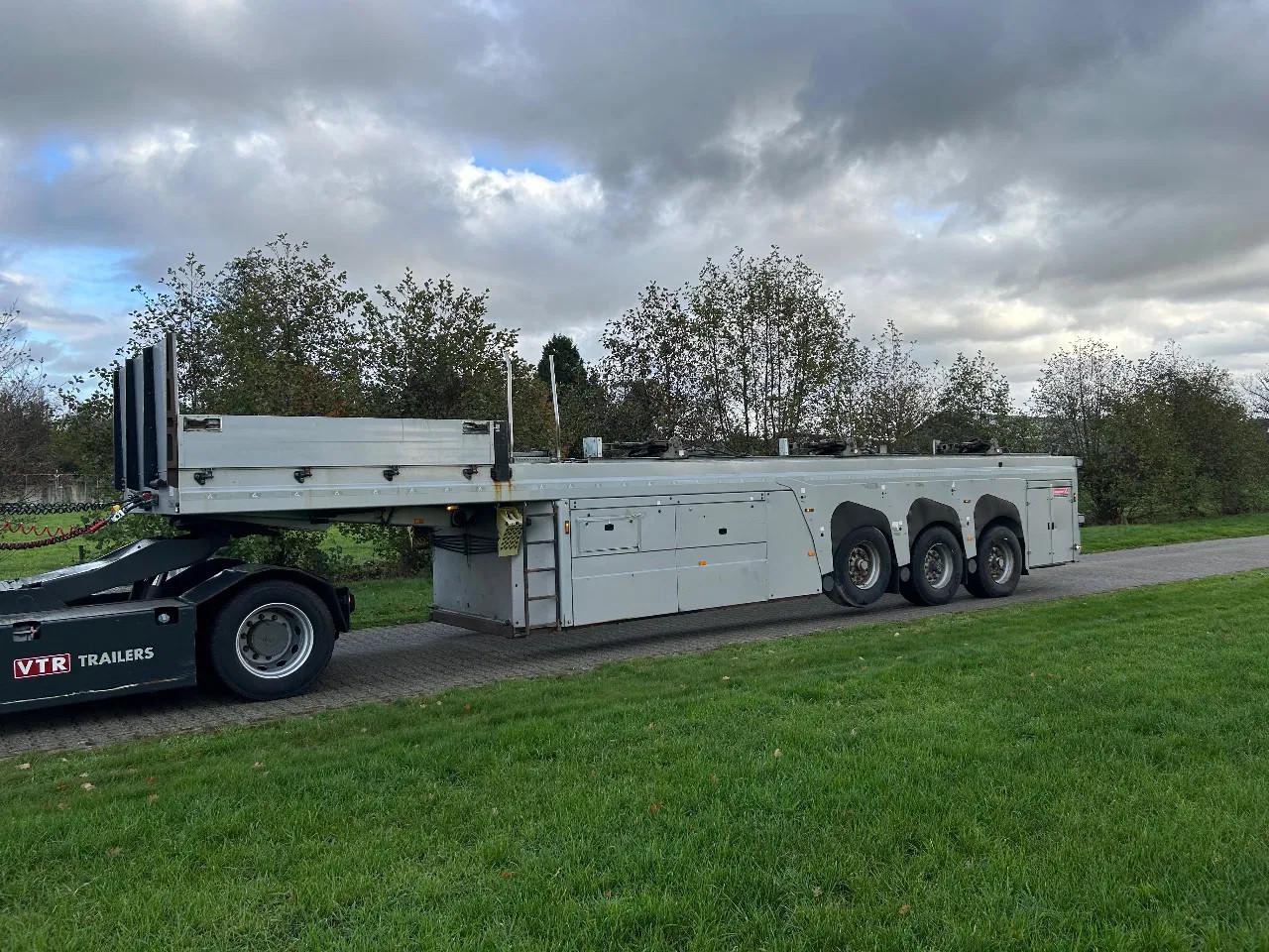 Langendorf | FLATLINER | BETON PREFAB | INNEN LADER | 9500 