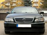 Opel Omega 2.2 - - gebrauchte Opel Omega aus dem Jahr 2000