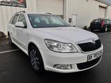 Skoda Octavia Combi Ambition*PDC*Tempomat* - Skoda Octavia aus 2012 mit Diesel-Antrieb: Kombi