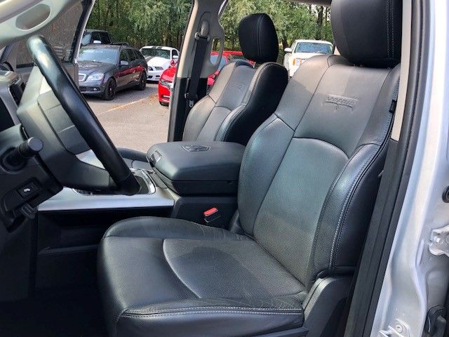 Fahrzeugabbildung Dodge RAM 5.7 HEMI 4x4 CrewCab Laramie LPG Standh.