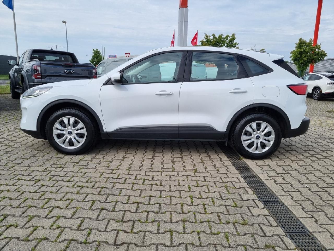 Fahrzeugabbildung Ford Kuga Cool & Connect