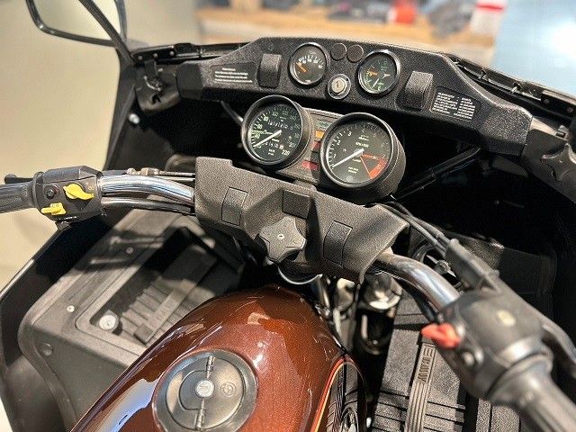 Fahrzeugabbildung BMW R100RT Serie 1, Komplettrevision,Sammlerstück