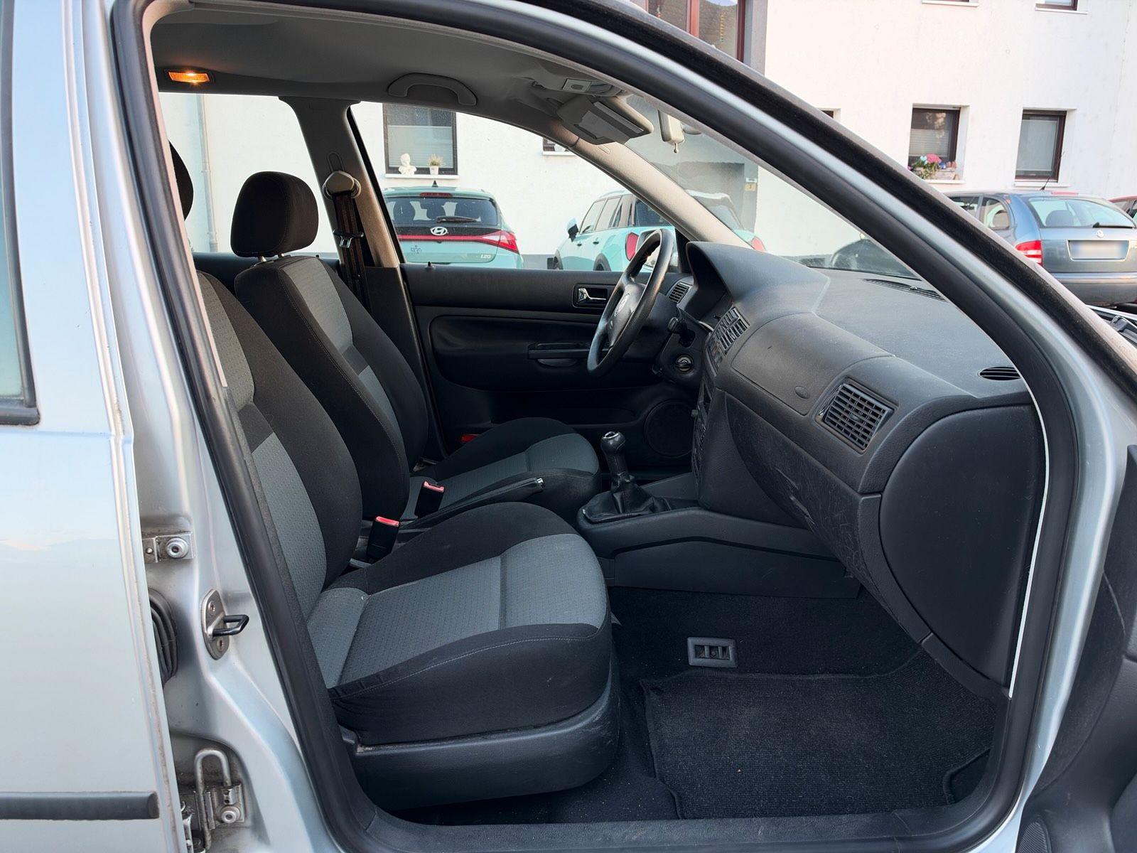 Volkswagen Golf 2004 — photo 6