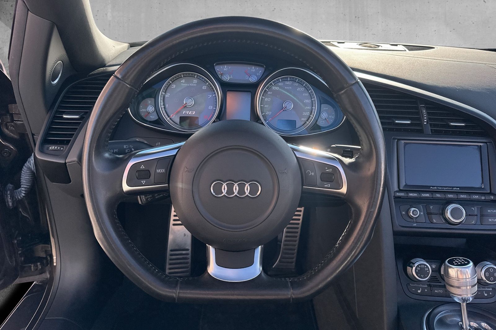 Fahrzeugabbildung Audi R8 Spyder*Handschalter*dt. Auto