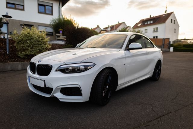 BMW 218i Coupé M Sport inkl. Winterreifen