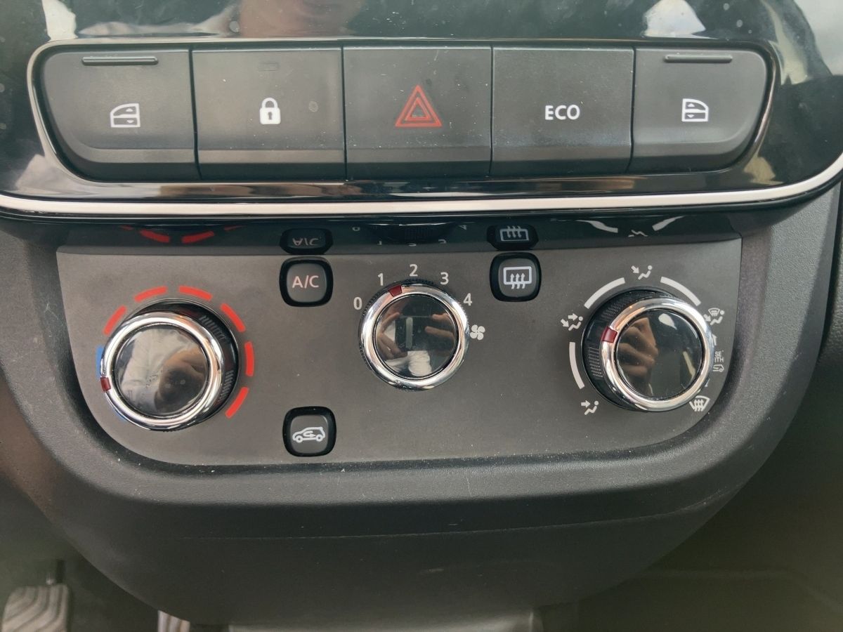 Dacia Spring - Bild 14