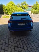 Skoda Octavia 2.0 TSI DSG RS FIRST EDITION Combi R... - Skoda Octavia: RS First Edition