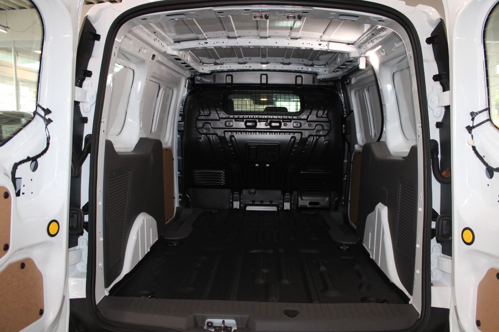 Fahrzeugabbildung Ford Transit Connect TREND L2 KLIMA PDC AHK