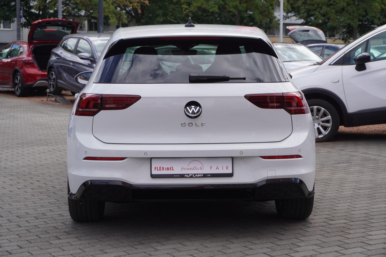 Volkswagen Golf VIII 1.5 TSI R-Line LED App-Connect Kamera, миниатюра 5