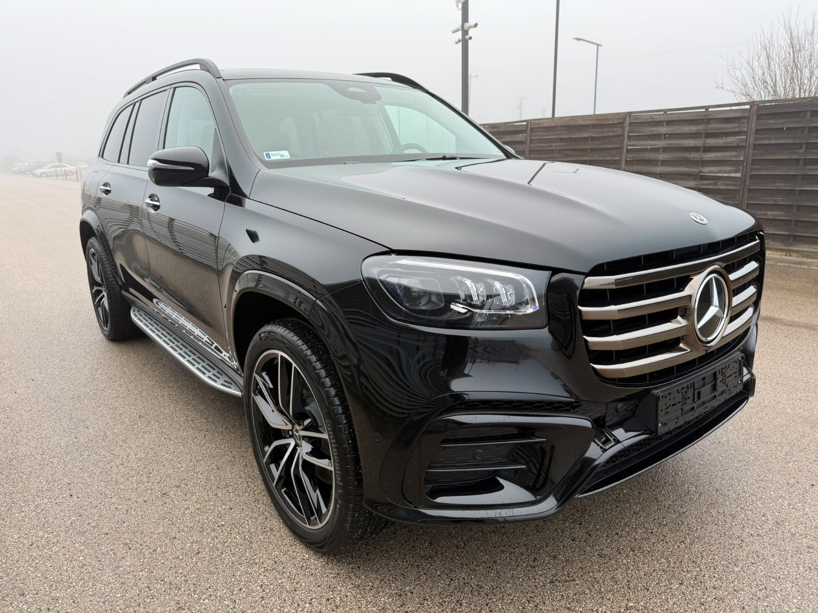 Mercedes-Benz GLS 450d 4Matic*AMG Line Premium Plus*23"
