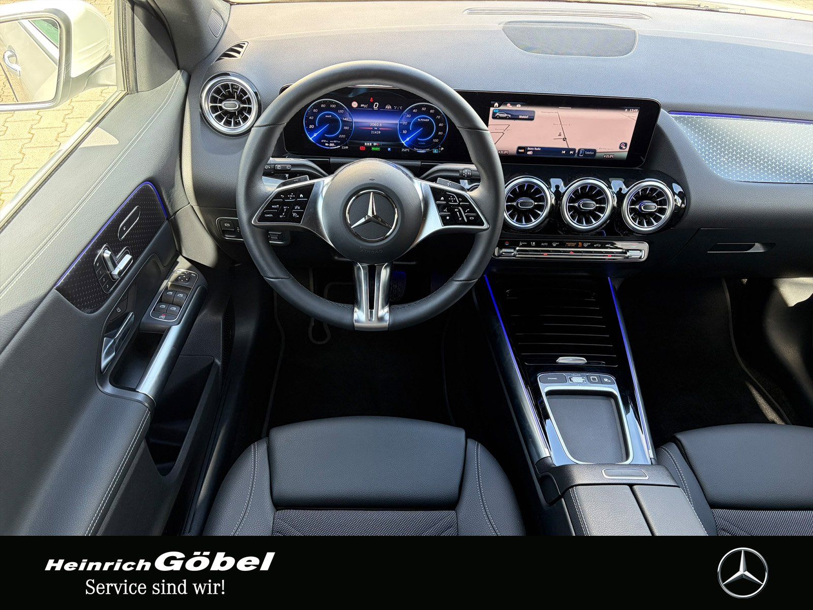 Fahrzeugabbildung Mercedes-Benz EQA 250+ PROGRESSIVE*FAP*MEMORY*DISTRONIC*AMBIEN
